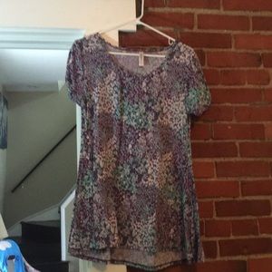 Luluroe Xs shirt